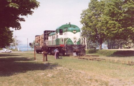 MIGN works at the Bay View MI interchange